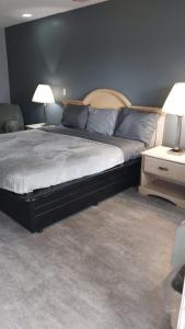 King Bed Hotel Room 216