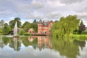 阿登克特酒店 - 利明顿温泉