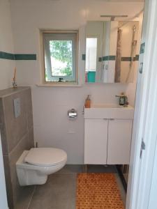 Light tiny house in green area with sauna option