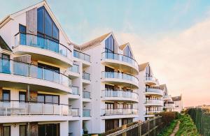 9 Bredon Court in Fistral, Newquay