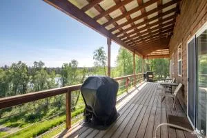 Kenai River Views and Access Soldotna Apartment! - Kasilof