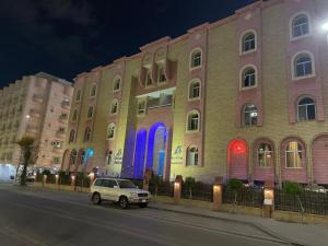 اجنحة روتانة الفرسان بالحمرا