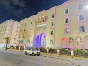 اجنحة روتانة الفرسان بالحمرا