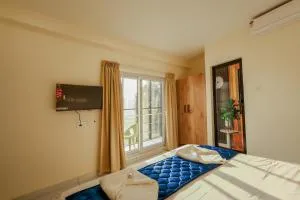 Moonic Days - Muttam