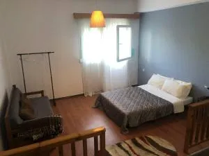 Στον κηπο των ονειρων - Lithiá