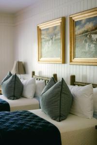 Standard Twin Room room in RT Lodge