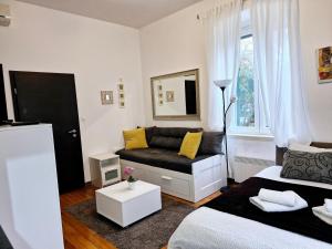 Beach City Pearls Apartments