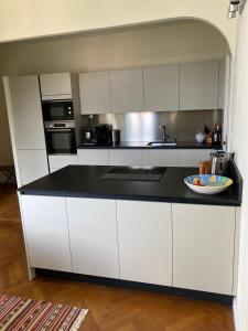 Wunderschöne Wohnung in Jugendstilvilla am Hafen