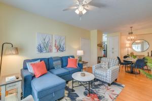Great Location! Quiet Galveston Gem 1 Mi to Shore