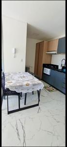 Apartamento novíssimo, perto do mar