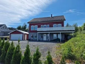 Private room with shared kitchen, bathroom and tv - Brumunddal