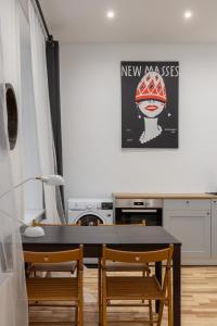 Modern Studio next to JRT