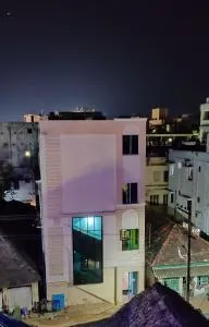 Felix Residency - Tirukkannapuram