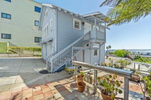 Bankers Hill Hideaway with AC Views and Parking