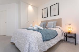 Apartamentos Costa Tropical by Rent Me