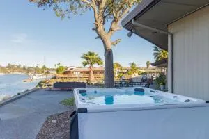 Waterfront Hawaiian Oasis - Novato