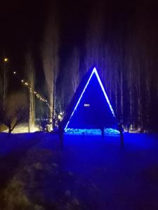 Edem A Frame Zovaber