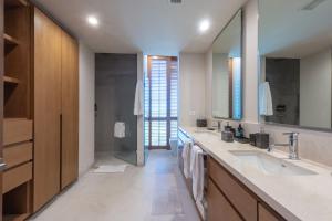 Rooftop Oasis In El Surf