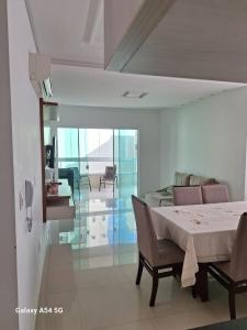 otimo apartamento a 150 metros do mar