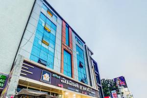 SPOT ON Swarna Mayuri