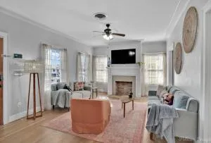 The Beverly established 1939 - Doyline