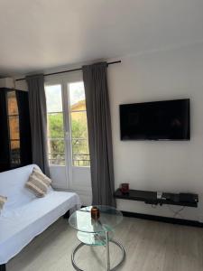 Charmant studio cœur de ville Saint Tropez