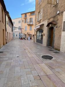 Charmant studio cœur de ville Saint Tropez