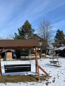 Casa dintre Pini Agapia