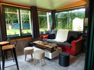 Maisons de vacances Country home with indoor pool 20 pers : photos des chambres