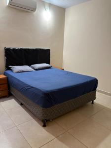 Casa en el centro de Encarnacion con tres habitaciones