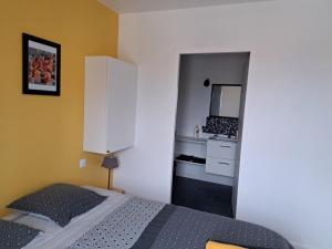 Sejours chez l'habitant Chambre cote terrasse : photos des chambres