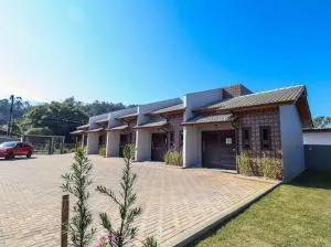 Hospedagem Nonna Adélia - 新韦内扎