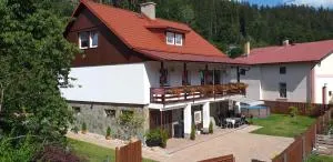 Privát Zuzana - Roprachtice