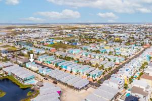 Two Bouys and a Gull