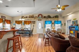 Casa Playa - Ocean Views Pet Friendly Boardwalk