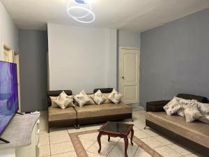 Enorme 3 habitaciones, 7 camas, centro de machala