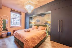 Stylish 2Bed Flat interiors designed by Soho House