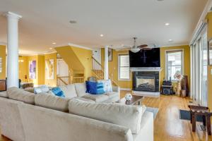 Steps to Shore Spacious Atlantic City Retreat!