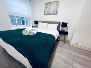 Elegant Urban Escape in Central London