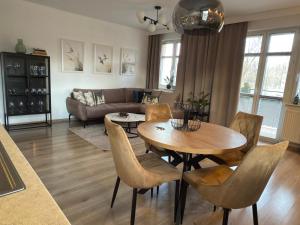 Apartament w Centrum z widokiem na jeziorko