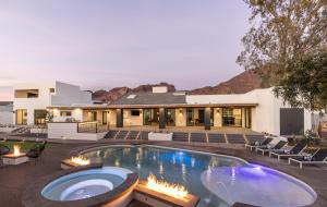 Luxury Micro-Resort, Theater, Sauna, Heated Pool