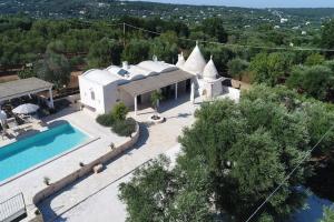 Trulli in Ostuni with Heated Pool