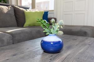 Upgraded Downtown Apartment Sleeps 5