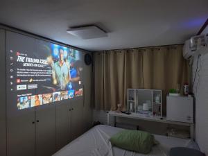 Lions home a house on a hill - Foreigners only