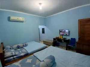 SETYA HOMESTAY TANJUNG LESUNG - 卡里塔