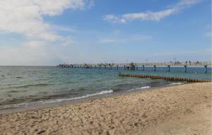 Nice Apartment In Graal-Müritz With Wifi