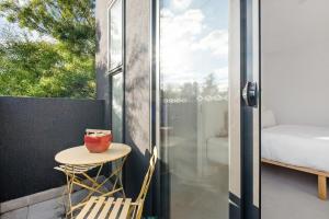 South Yarra Luxe - Spacious Townhouse & Parking