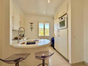 2 Bedroom Sea View Gallia Centre Cannes parking