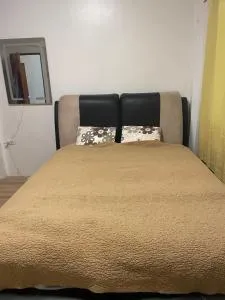 Ashley Tyler Country Houses - Matutinao