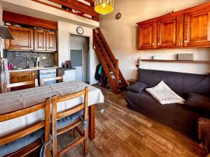 Appartements Duplex tout confort pour 4 pers. proche pistes, avec balcon et parking - FR-1-733-163 : photos des chambres